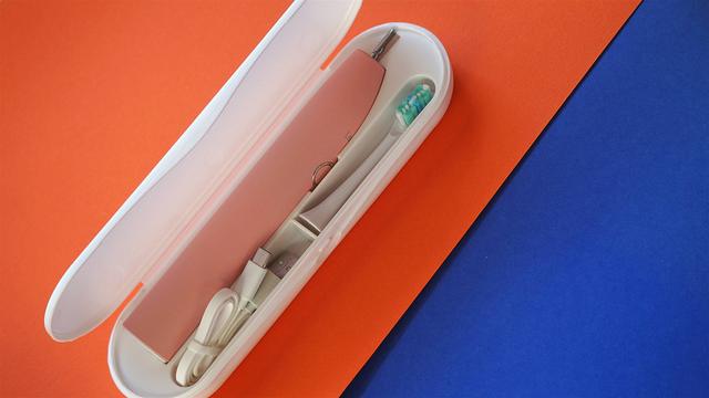 乐视声波电动牙刷LC1评测：奥利给的洁牙卫士