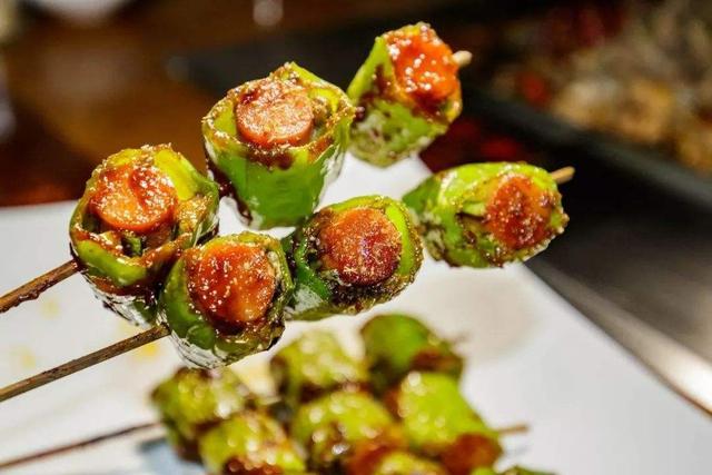 他为毛主席做了22年的饭，从不放一滴酱油，饭后必须亲自销毁菜单