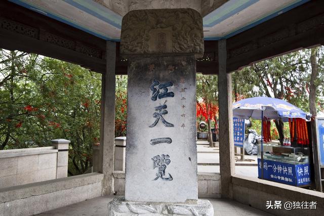 中国四大名寺之一，充满历史传说与神话故事的金山寺