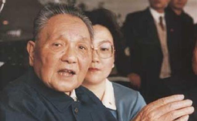 1984年中英谈判：前任国防部长耿飚“失言”，邓小平听后罕见发火