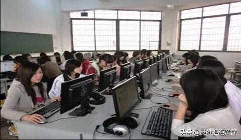 破碎机铆焊图纸