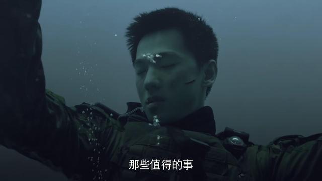 《特战荣耀》首播质量高，1集不够塞牙缝，真正的军旅大剧来了