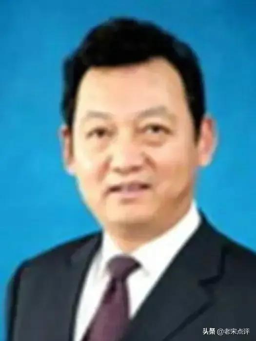 5月25日，19人被查，2人被批长期与他人保持不正当性关系