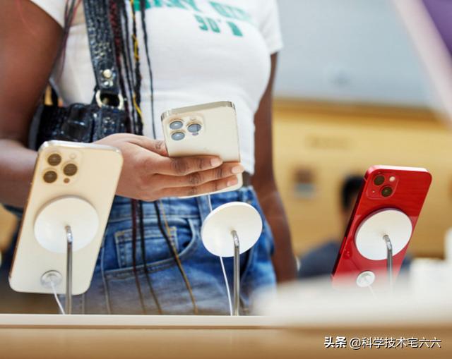 价格上万也不愁卖？韩媒消息，苹果追加iPhone13P系列订单