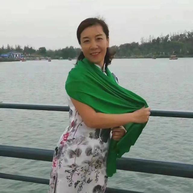 徐州工程机械展郝纯纯