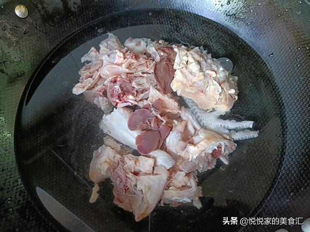 冬天降温，常用这菜炖鸡肉，温和滋补又驱寒，孩子多喝增强体质