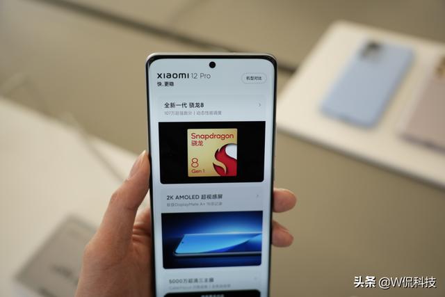 买手机不能小气，2022年最值得入手的3款手机，几乎零差评