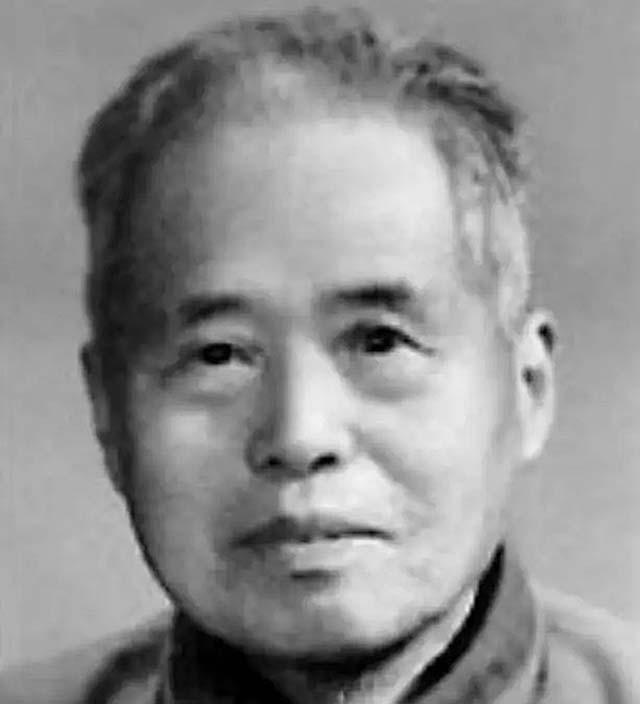 1930年，三子毛岸龙秘密入读大同幼儿园，留下此生唯一的两张照片