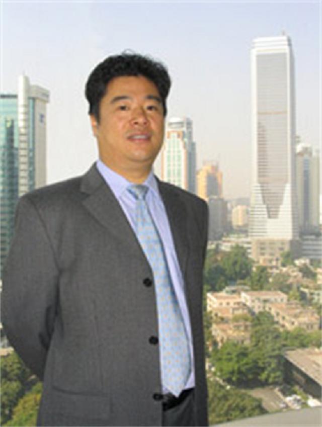 王敏：温州“皮革大王”，为夺亿万资产，家人联手送他进精神病院