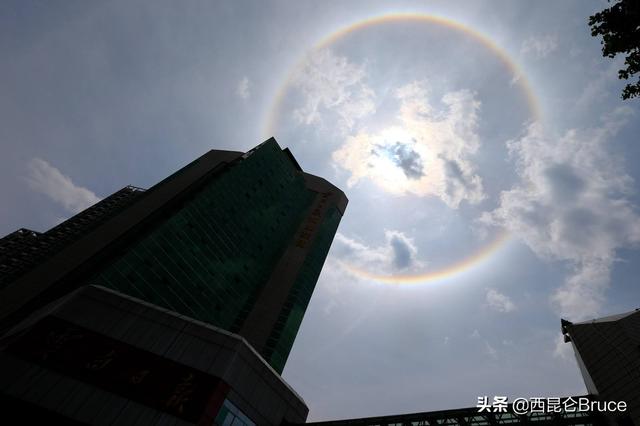 是自然灾害的预兆吗？四川、重庆多地同时出现巨大日晕，比较特殊