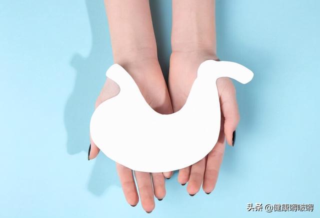 早春养胃，少碰一物，多饮二水，坚持三勤，做好四事，胃会感激你