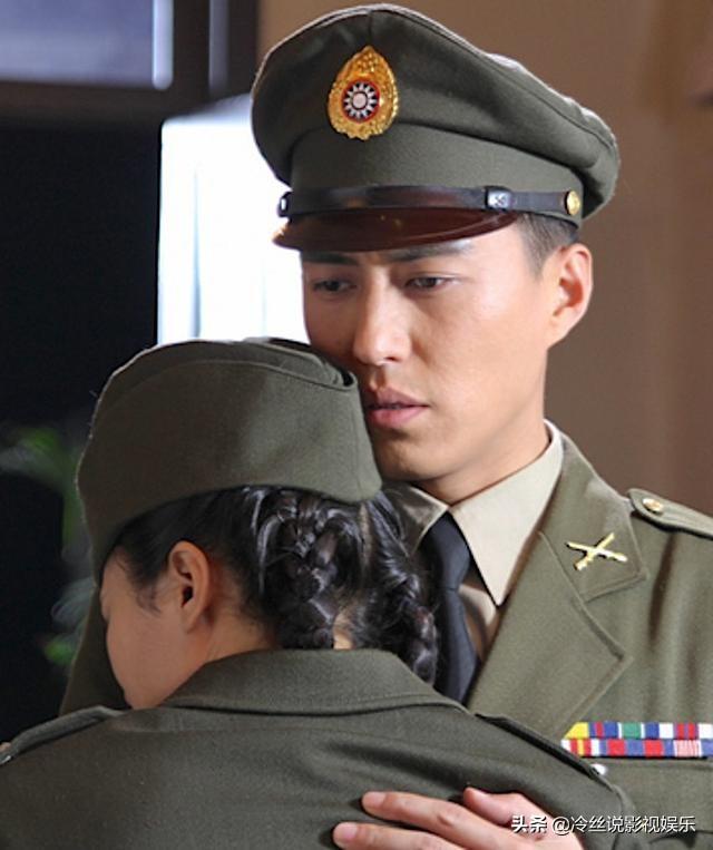 103010讲了一个关于国家安全的故事.主角分别由金东和韩雨芹扮演.