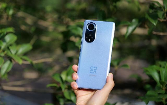 华为Nova10 Pro曝光：鸿蒙3.0+超大储存，性价比超高的华为5G手机