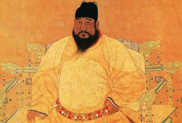建文帝出逃后朱棣直奔皇宫，小官却拦下问了句话，后成了四朝宰相