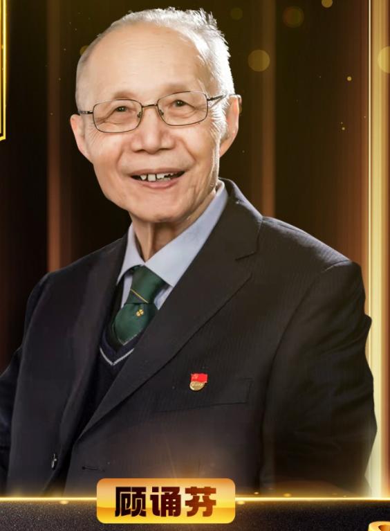2021《感动中国》十大楷模人物：每一位都值得尊敬，最大者100岁