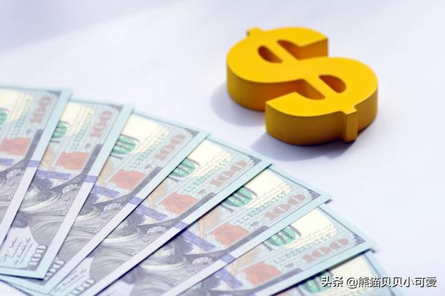 一个关键的经济风险信号：如何解读美债收益率的大跌和倒挂趋势？