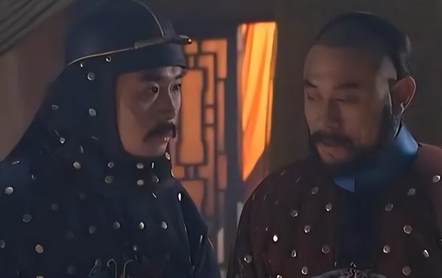 岳钟琪：清朝汉人名将，从人生巅峰到倒台，仅用了三年时间