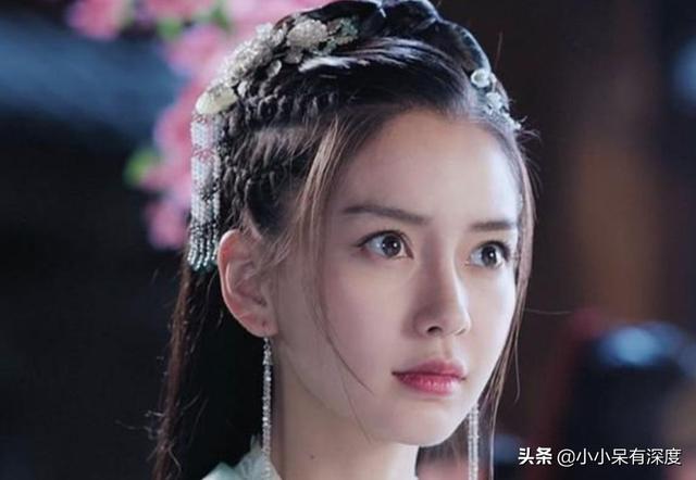 《风起陇西》里的杨颖，她的美貌和演技，撑起了剧中柳莹这个角色