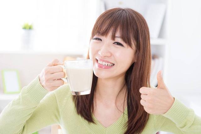 影响雌激素分泌，导致乳腺癌？女性朋友，真的要跟豆浆说再见？