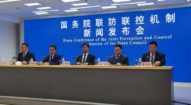 郑州通报新增33个病例活动轨迹/金水管城惠济中牟郑东登封部分区域实行分类管理/郑州11个县市区核酸检测