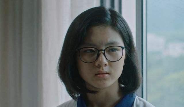 10朵“00后小花”就位，谁能成为新版国民妹妹？各有各的“门道”