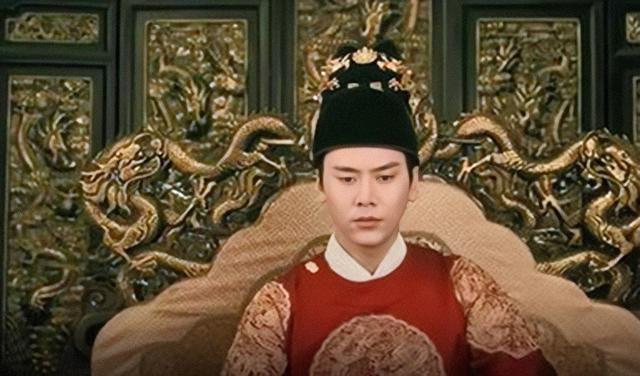 崇祯继承哥哥的皇位后，是怎样处置21岁的皇嫂的？