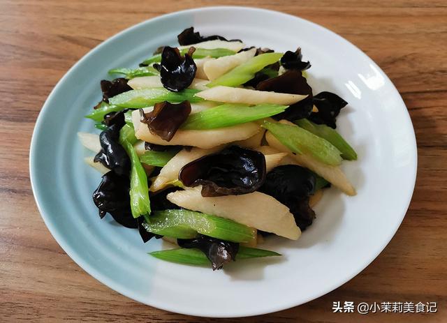 明日谷雨，记得吃：3菜2谷1肉，益脾胃防“春火”，为入夏打基础
