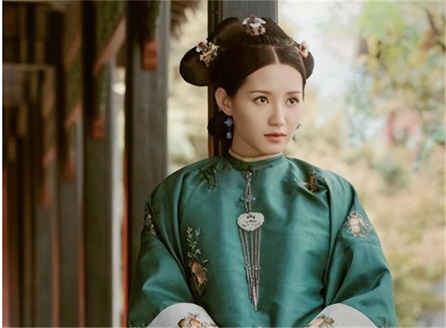 6岁女童给乾隆女儿做伴读，却被乾隆一眼看中，统领后宫54年