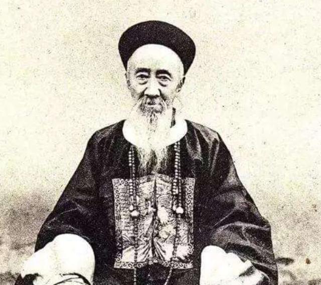 孙中山在任期间，比起蒋介石更中意另一人，一度想让宋美龄嫁给他