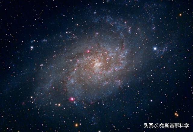 宇宙究竟有多少个星系？天文学家给出惊人答案，这是怎么数出来的