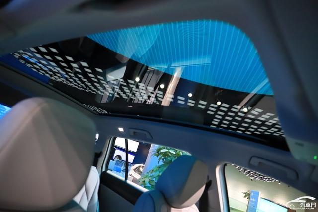 上海大众新能源车，触手可及的未来—上汽大众ID.6 X静态体验