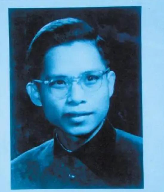 1999年，曾是毛主席俄文翻译的李景贤，记录普京讲话：句句中的