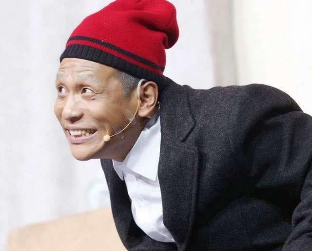 “赵本山徒弟”宋小宝：2段婚姻，二婚女粉丝王雪，31岁生龙凤胎