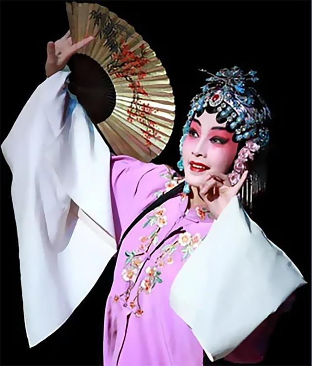 李沁昆曲行当(李沁是昆曲的继承人)-天晟网