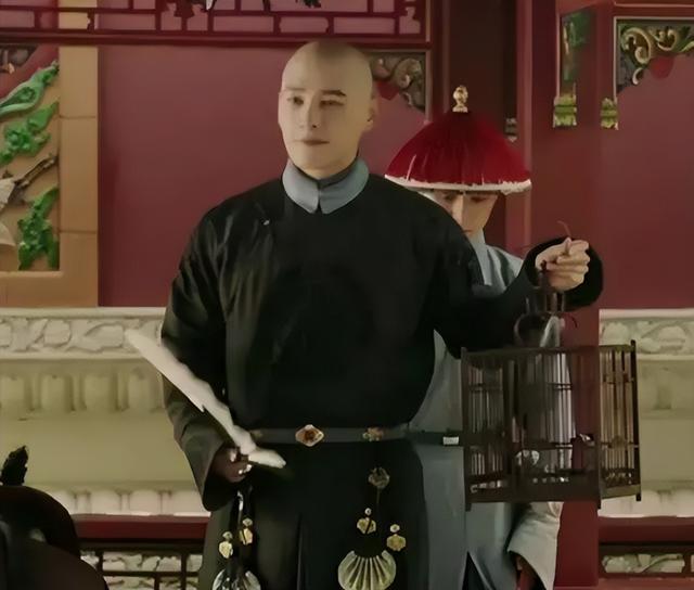 雍正儿子中最聪明的一个，装一辈子糊涂，保住了子孙的荣华富贵