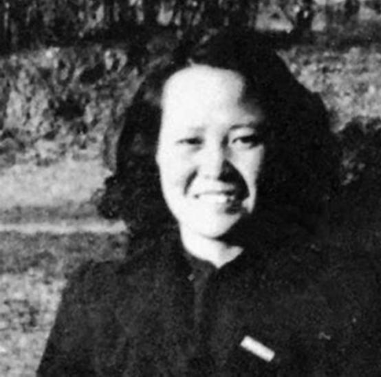 傅冬菊是傅作义之女，49年在北平立了大功，为何后来没成为高官