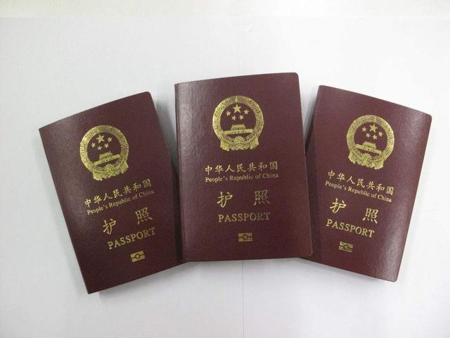 中国宣布包机撤侨，半小时4500名在乌华人报名，台胞：爱祖国母亲