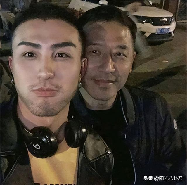 宠溺张国荣20年，那个高攀不起的男人唐鹤德，依旧和小鲜肉传绯闻