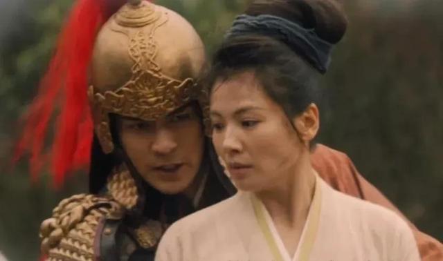 明明“廉颇老矣”，非要“尬演少女”的5大女星，羞不羞？
