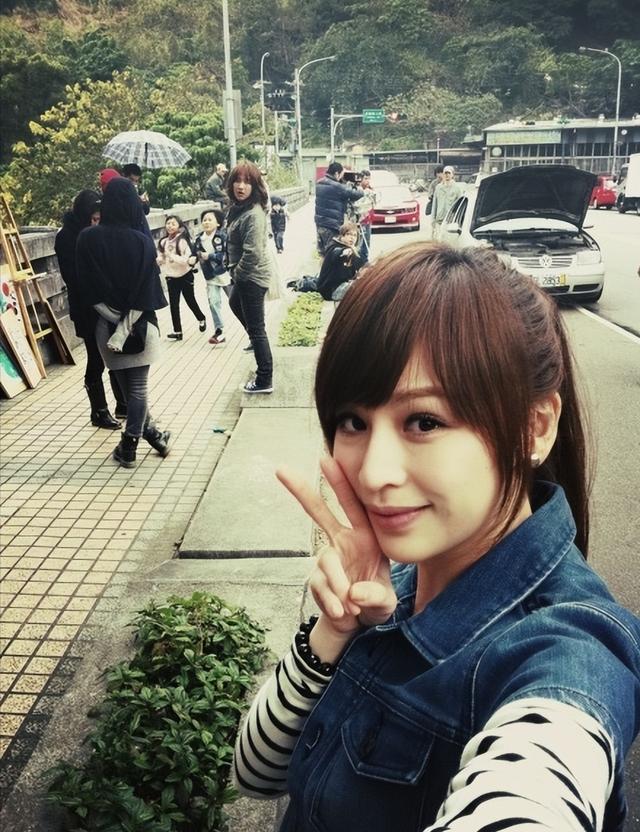 "甜心教主"王心凌,三段失败的恋情,40岁仍单身一人