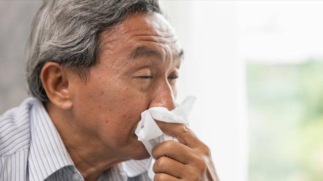 69岁老人自述：人过半百才发现，晚年的亲情，根本一文不值