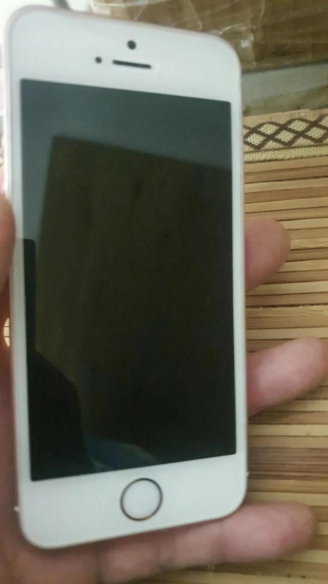 一部苹果用了六年换个电池依旧流畅13.5.1