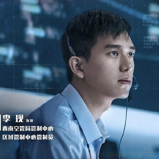 沉痛悼念东航坠机遇难者，再次感念英雄机长刘传健，他后来如何