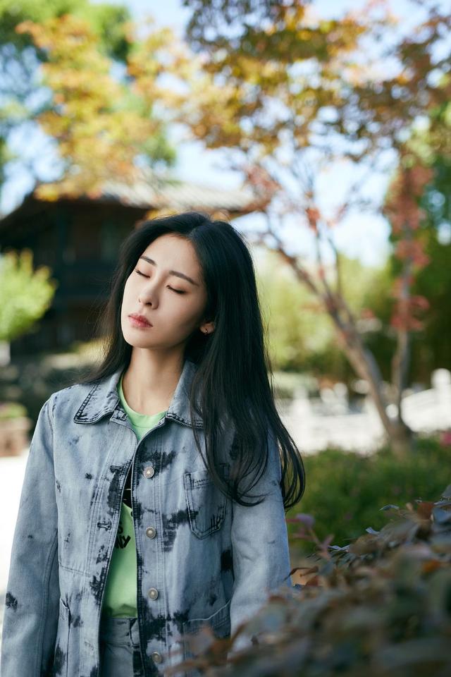 张碧晨：30岁当单亲妈妈，我与张杰是清白的，与谢娜是好姐妹