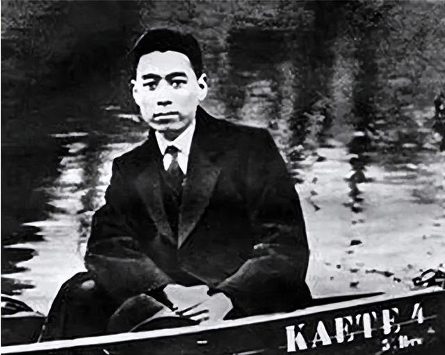 1949年，张治中在中南海瞥见熊向晖，目瞪口呆：老弟你何时起义的