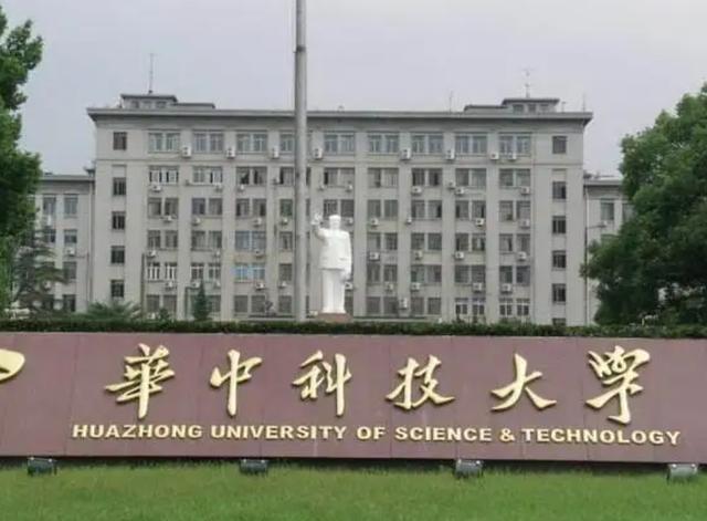 90后博士左鹏飞：毕业就年薪201万，阿里腾讯抢着要，有何特殊？