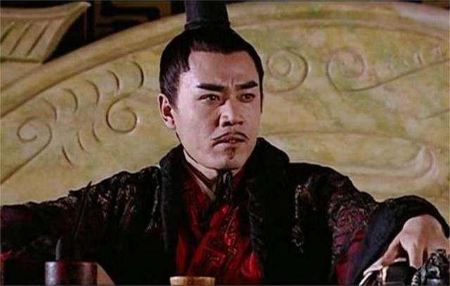 皇帝赏赐10车肉，霍去病放臭也不给士兵吃，直到灭门才看出他高明