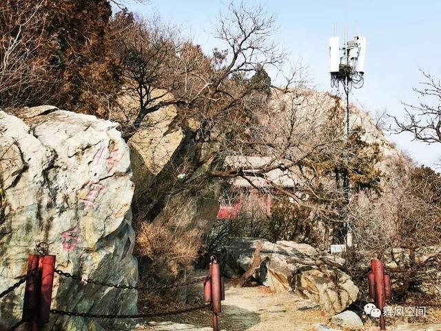 北京鹫峰，山頂漫行記
