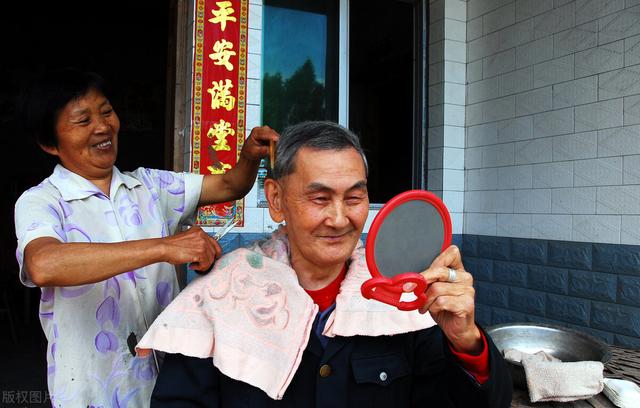 各地过年的风俗 各地过年的风俗（中国各地过年的风俗） 生活