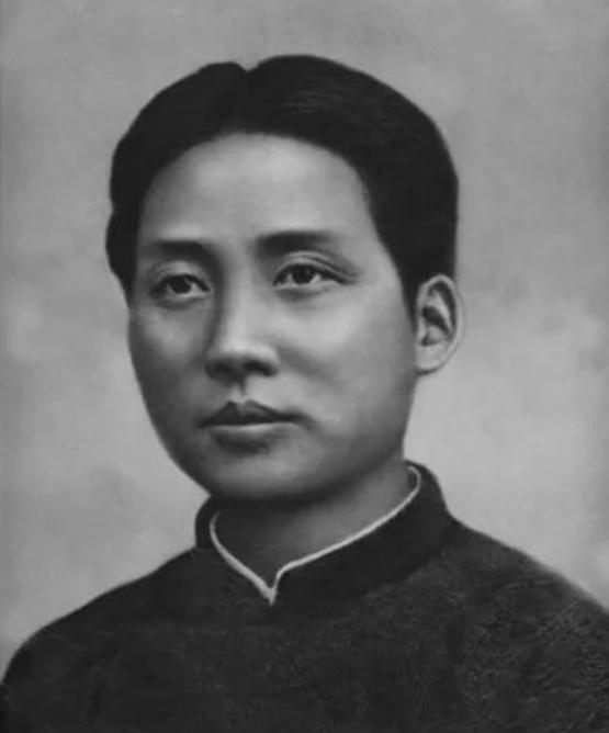 57年田云玉收到母亲病重电报，回家发现有假，毛主席：你还太年轻